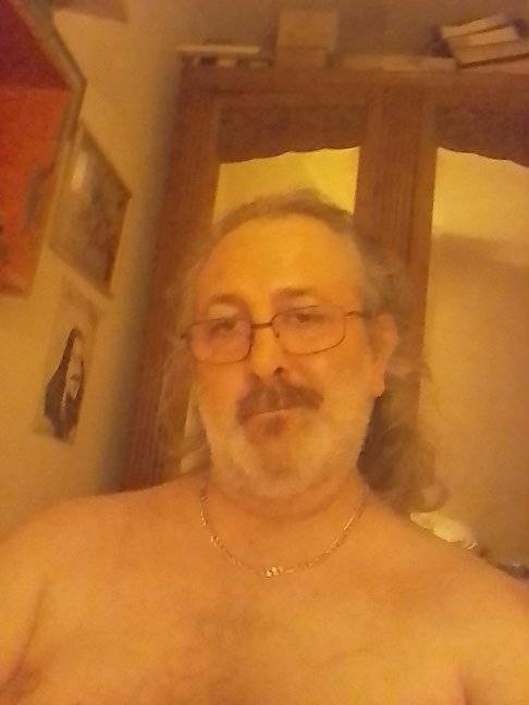 Roger - Sex friend in Geneva Profile of Roger, 45, Sex friend in Geneva (Illinois)