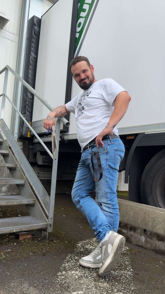 Profile of Kyle, 34, Sex friend in Oak Creek (Wisconsin)