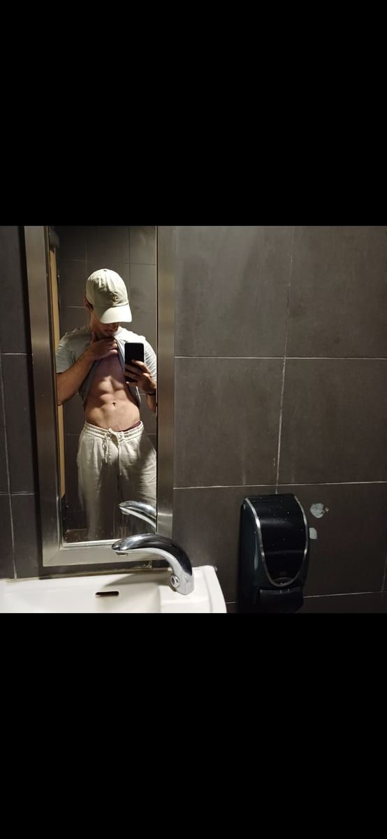 Profile of Kurt, 32, Sex friend in Exeter (New Hampshire)