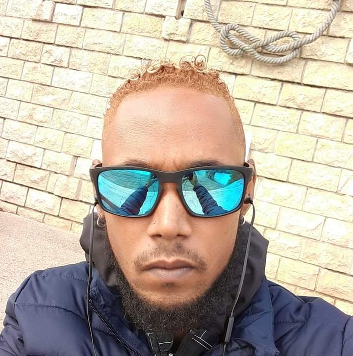 Profile of Keith, 38, Sex friend in Normal (Illinois)