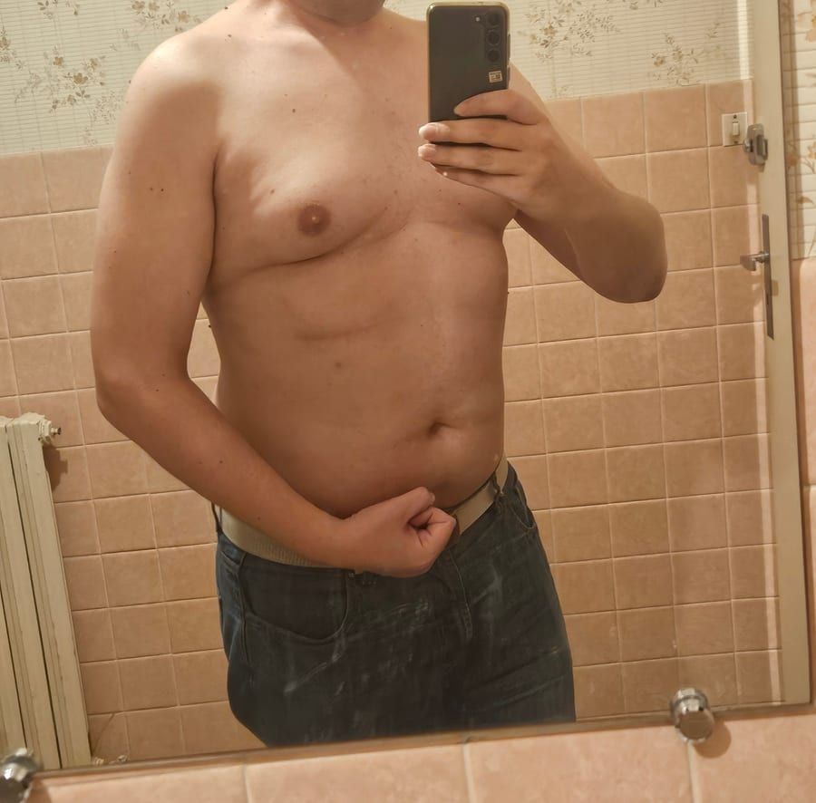 Robert - Sex friend in Florence Profile of Robert, 34, Sex friend in Florence (Oregon)