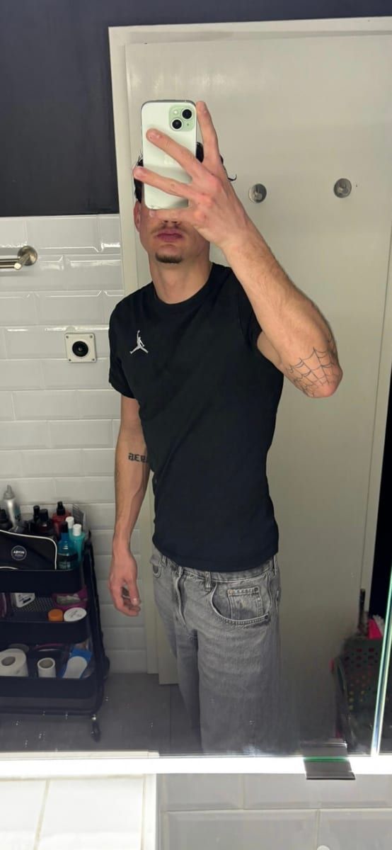 Profile of Dennis, 27, Sex friend in Newark (Delaware)