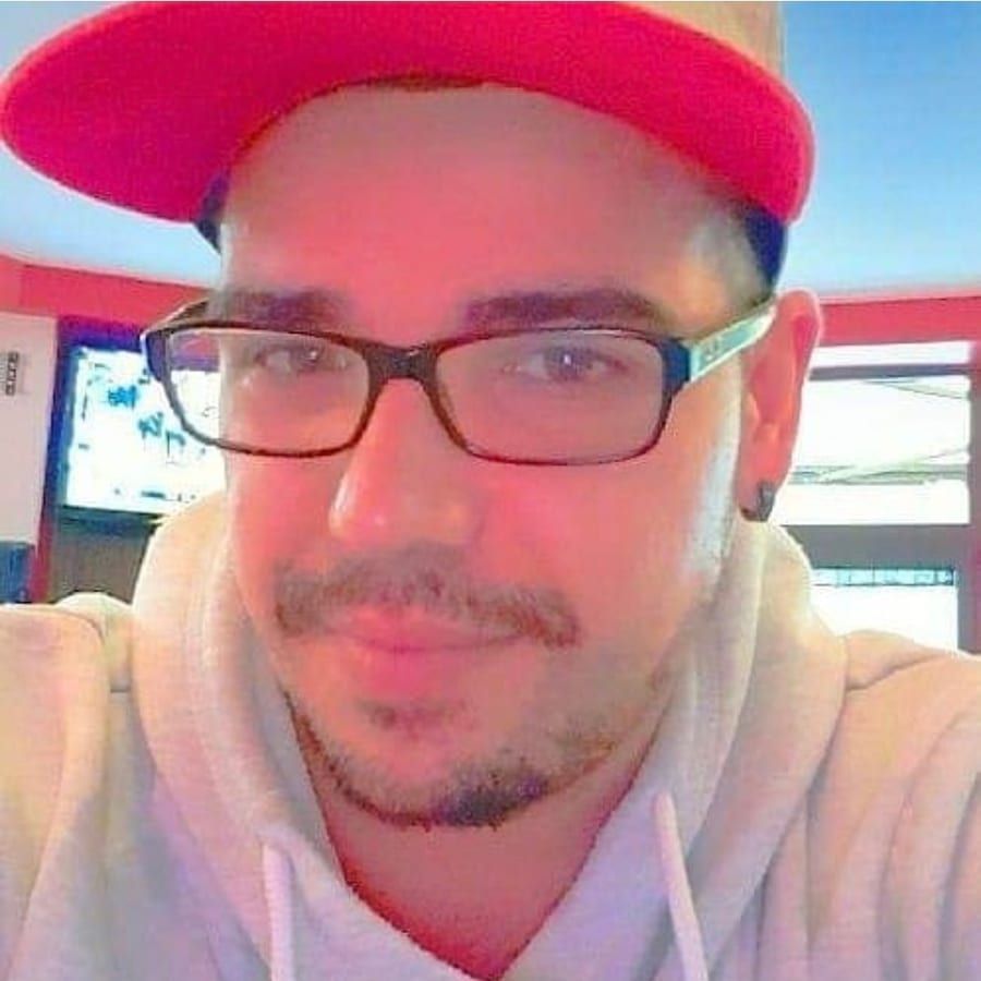 Frank - Sex friend in Belmont Profile of Frank, 38, Sex friend in Belmont (Massachusetts)