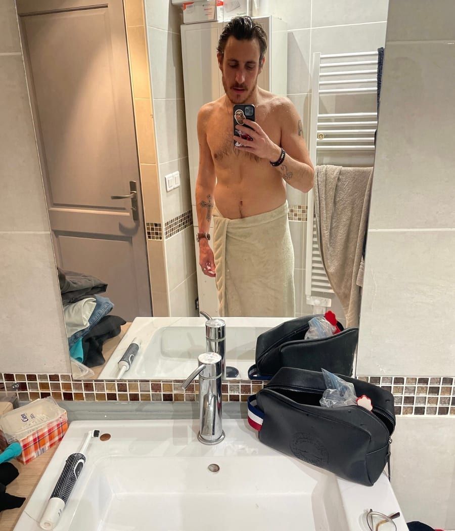 Ethan - Sex friend in Halawa Profile of Ethan, 24, Sex friend in Halawa (Hawaii)