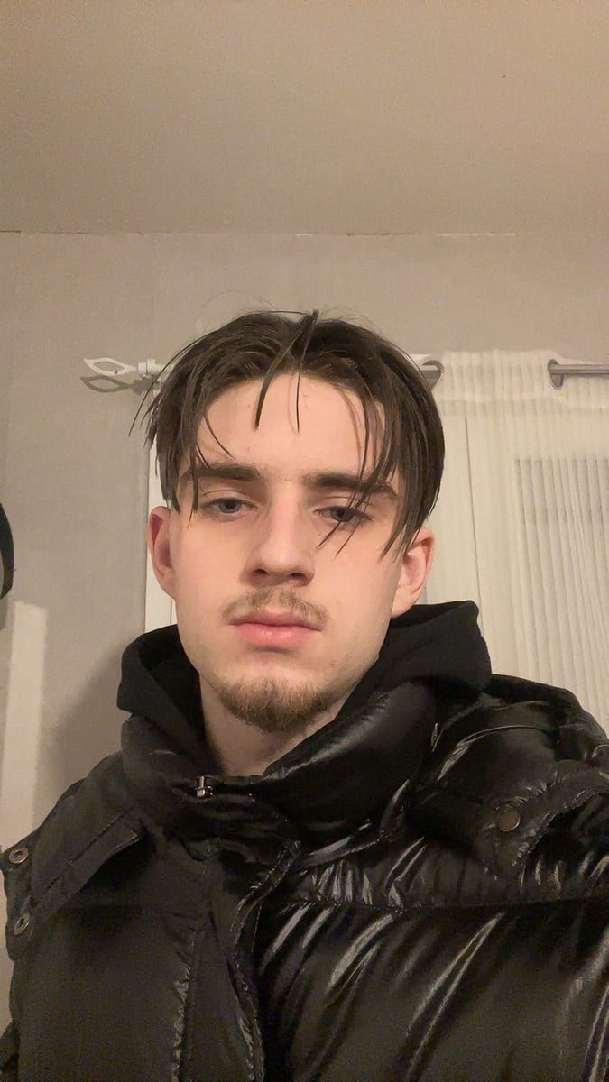 Dustin - Sex friend in Lynnfield Profile of Dustin, 27, Sex friend in Lynnfield (Massachusetts)